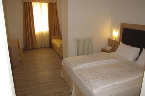 ALPEN HOTEL EGHEL***+