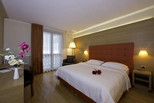 BLU HOTEL ACQUASERIA ****