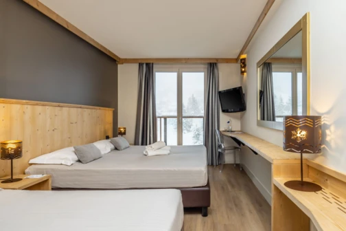 Hotel PIANDINEVE ****