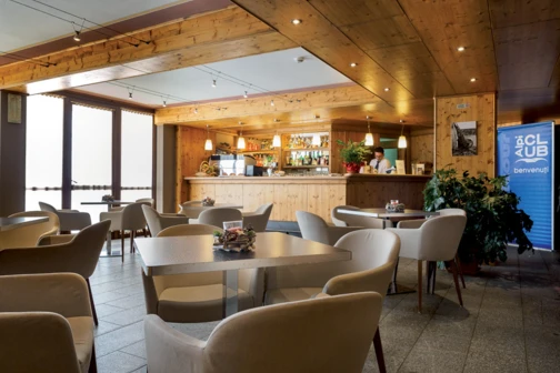 Hotel PIANDINEVE ****